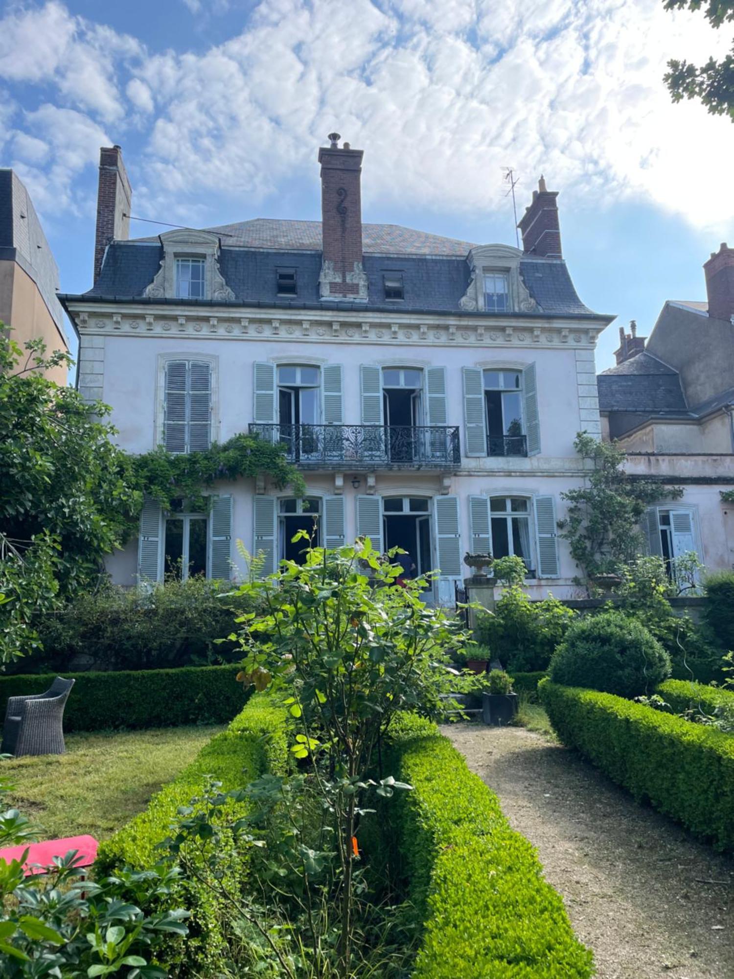 Belle Fontaine Hotel Bourges Luaran gambar